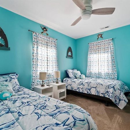 Newly Renovated 4 Bedroom Home Only 2 Blocks From The Beach! Wildwood Exterior foto